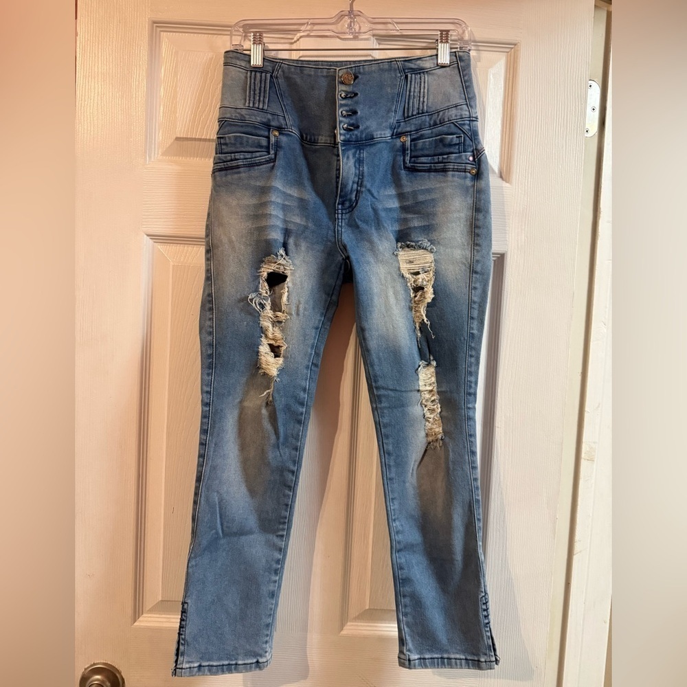 Stylish High-Rise Blue Distressed Jeans